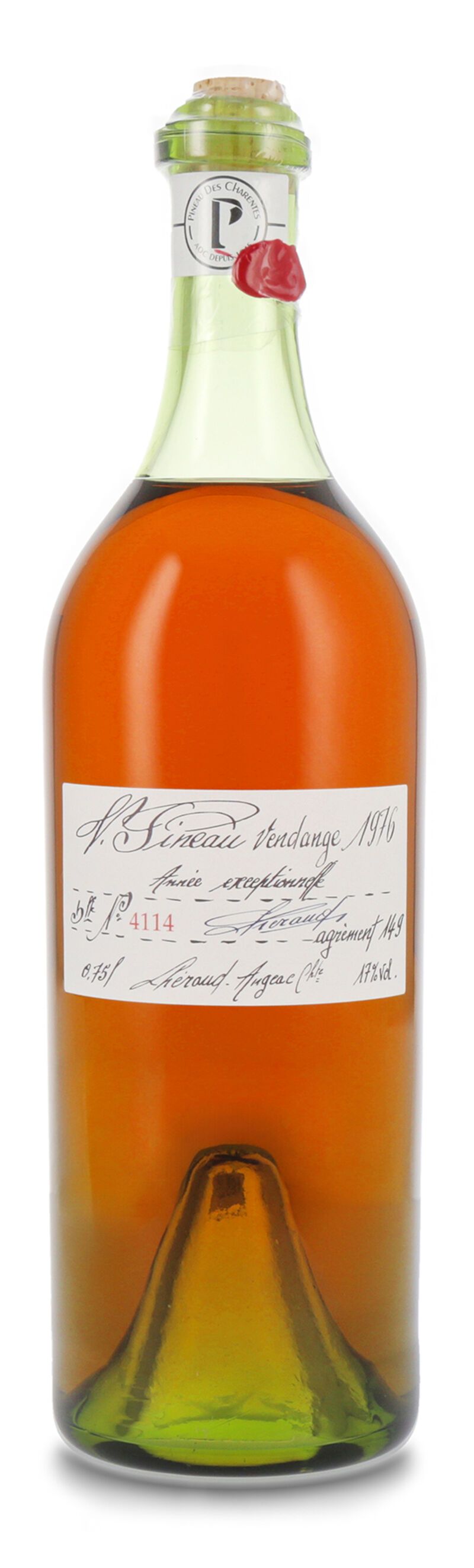 Lhéraud Pineau des Charentes Tres Vieux Lot N°0976 Aperitif 17,0% vol. 0,75l Lhéraud Pineau des Charentes Tres Vieux Lot N°0976 Aperitif 17,0% vol. 0,75l