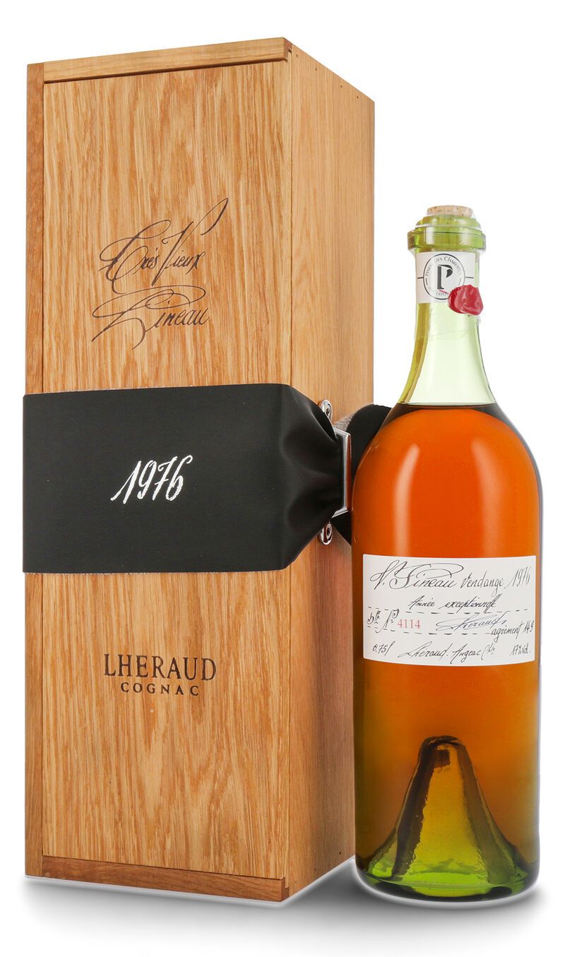 Lhéraud Pineau des Charentes Tres Vieux Lot N°0976 Aperitif 17,0% vol. 0,75l Lhéraud Pineau des Charentes Tres Vieux Lot N°0976 Aperitif 17,0% vol. 0,75l