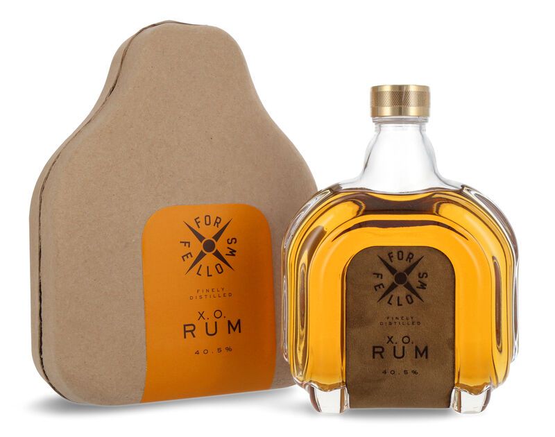 For Fellows Finely Distilled X.O. Rum 40,50% vol. 0,70l