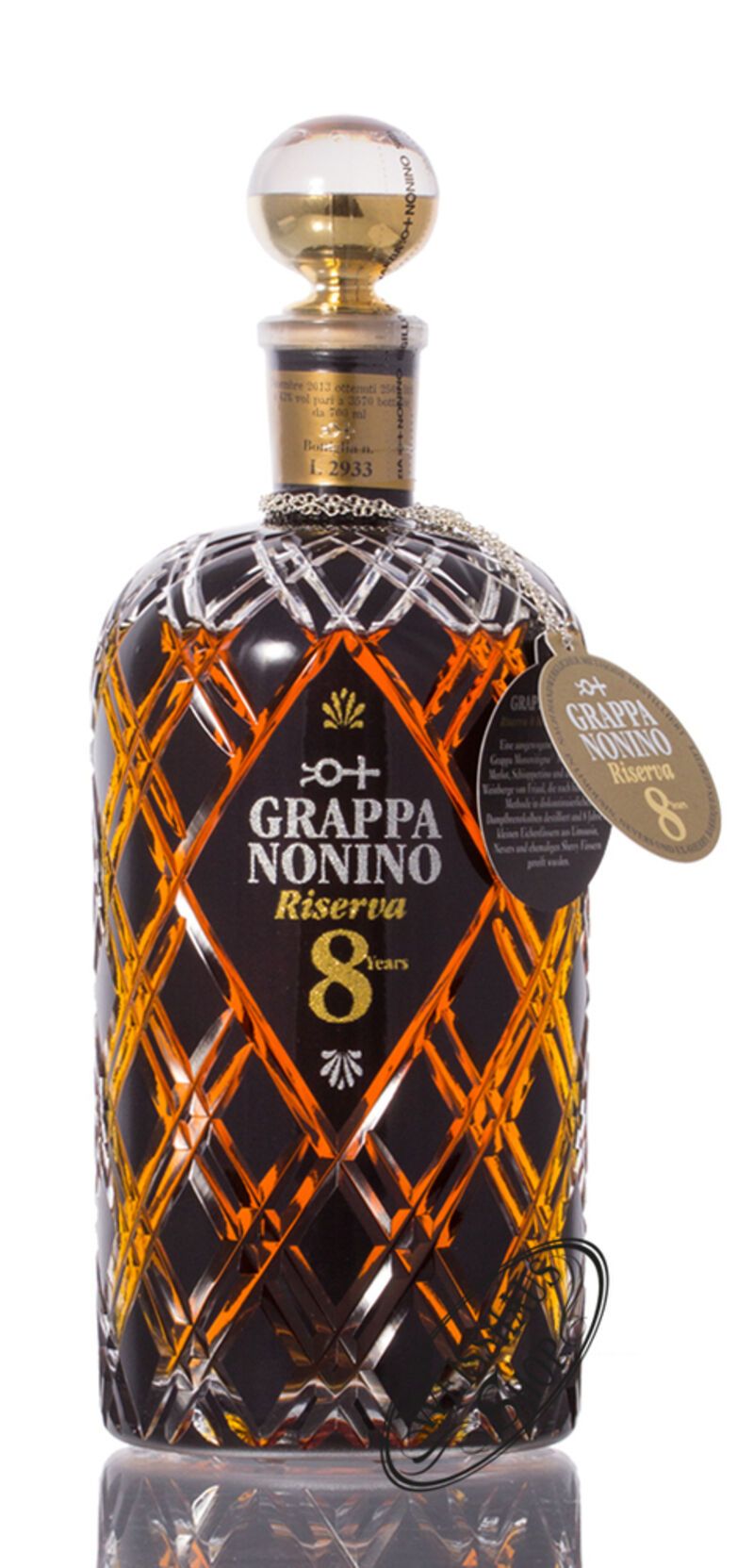Nonino Grappa Riserva 8 Jahre Barrique 43% vol. 0,70l Nonino Grappa Riserva 8 Jahre Barrique 43% vol. 0,70l