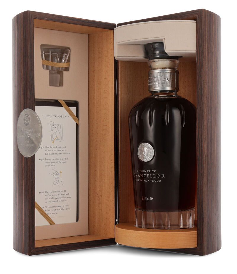 Diplomatico Chancellor Rum 47% vol. 0,70l